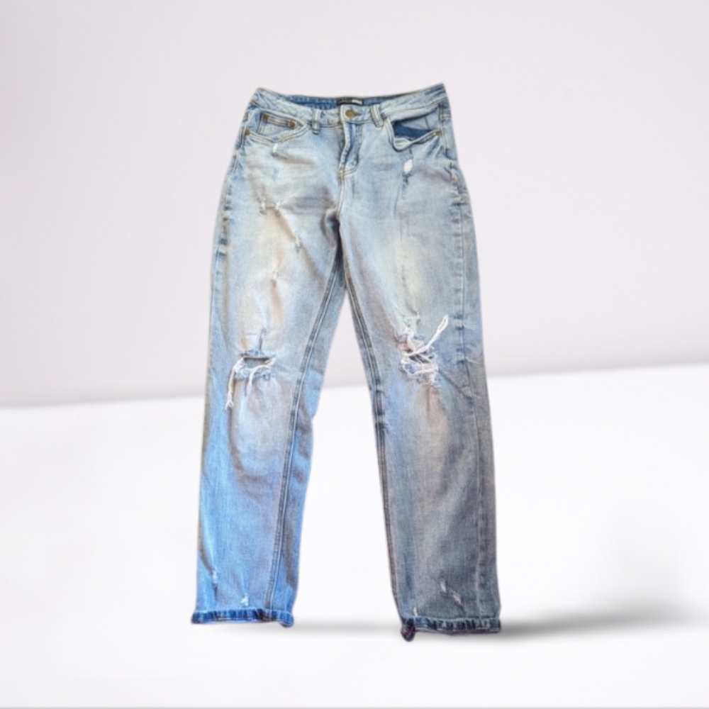 Fashion Nova high rise medium wash jeans (size 5)